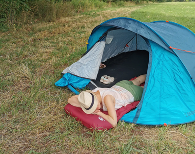 Campingliebe: Pflegetipps für Ihre Schlafmatte.